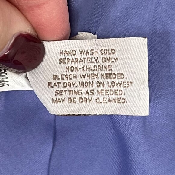 Chico's Lavender Full Zip Windbreaker Snake Pattern Chico's Size 2 (US L/12) EUC - Picture 6 of 10